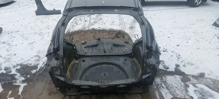 Toyota C-HR I (2016 - 2022) Задняя часть кузова — фото 1