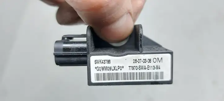 Honda CR-V (2006 - 2009) 77970SWA Датчик удара SRS — фото 2