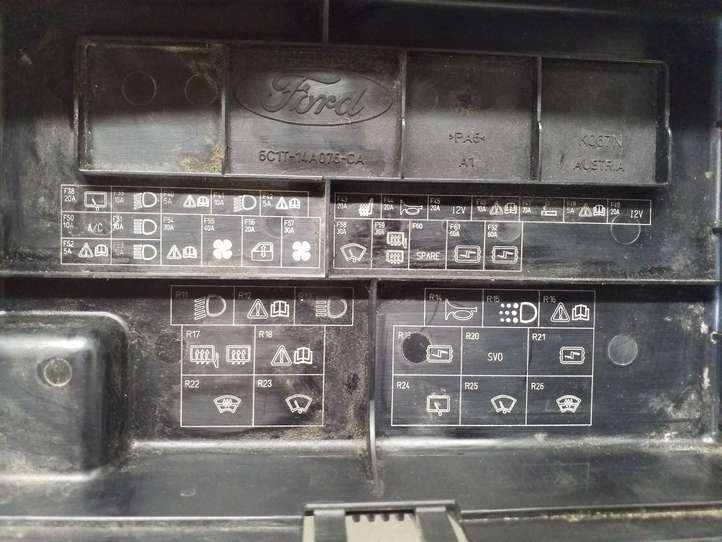 Ford Transit (2006 - 2013)  6C1T14A076CA Крышка ящика предохранителей