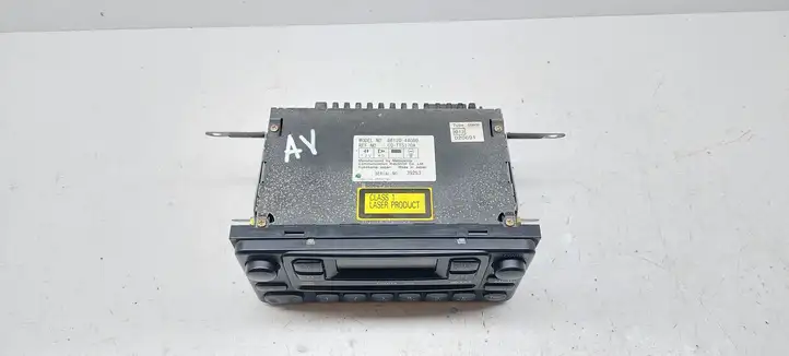 Toyota Avensis Verso (2001 - 2004) 8612044080 Магнитола / мультимедийная система — фото 4