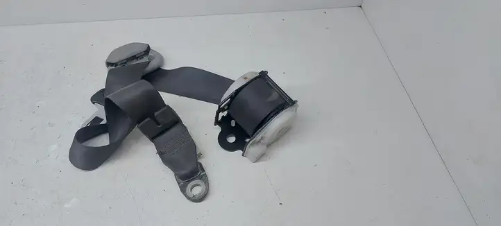 Toyota Avensis Verso (2001 - 2004) 07004 Задний ремень безопасности — фото 5