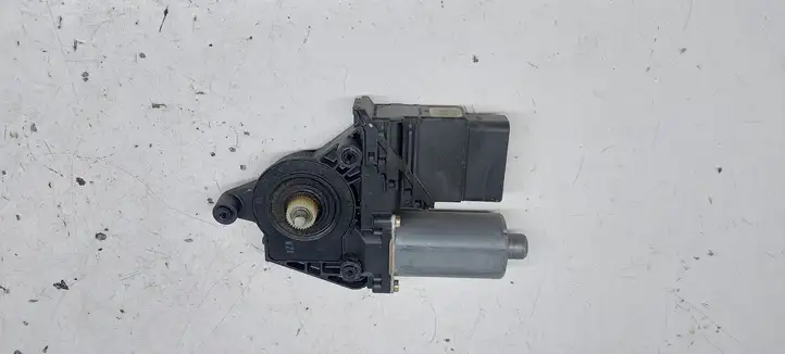 Volkswagen PASSAT B5.5 (2001 - 2005) 0130821696 Стеклоподъемник задней двери — фото 3