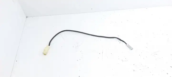 Toyota Yaris Verso (1999 - 2005) 1704004600 Прочие датчики — фото 1