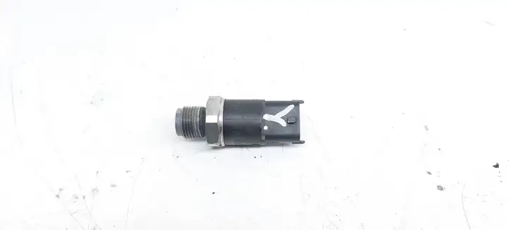 Toyota Yaris Verso (1999 - 2005) 8954152110 Датчик уровня топлива — фото 1