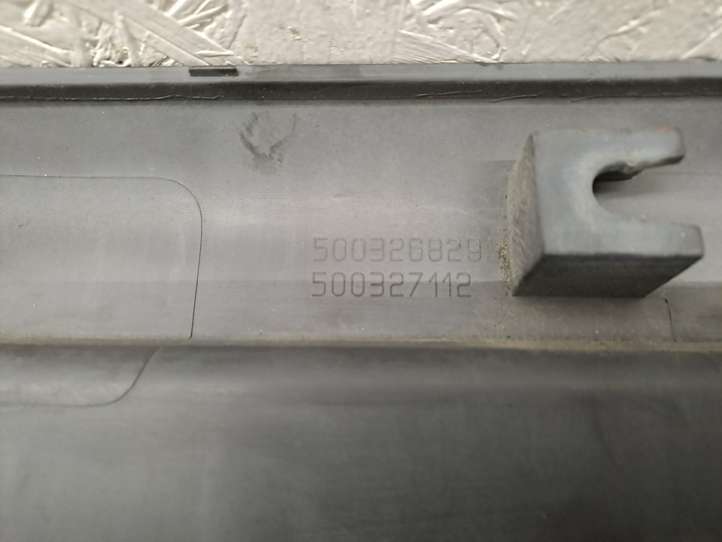 Iveco Daily 35.8-9 (1998 - 2014)  500326829 Молдинги (отделка) раздвижных дверей