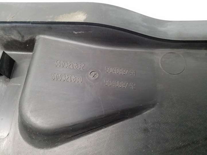 Iveco Daily 35.8-9 (1998 - 2014)  500326832 Задняя арка