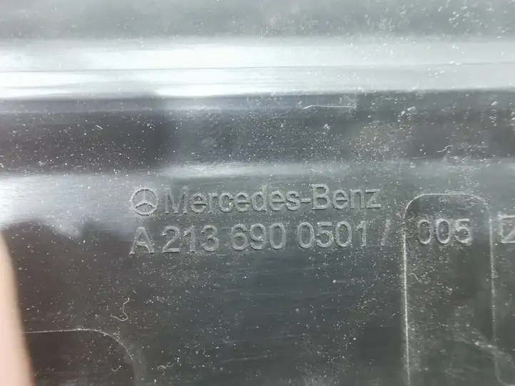Mercedes-Benz E W213 (2016 - ) A2136900501 Прочая отделка багажника — фото 3