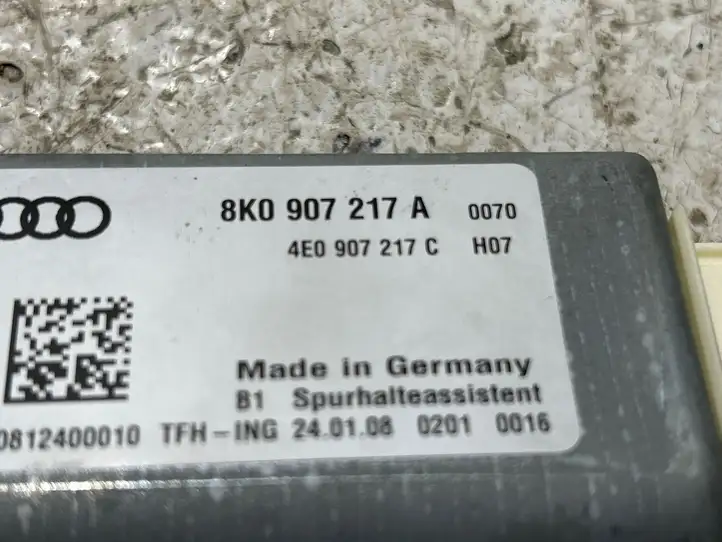 Audi A4 S4 B8 8K (2007 - 2011) 8K0907217A Камера в лобовом стекле — фото 3