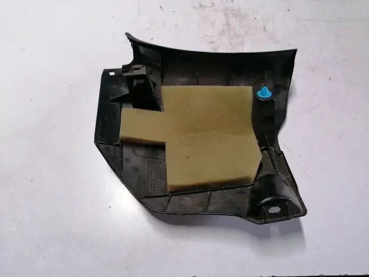 Toyota Prius (XW30) (2009 - 2015) 6211147130 Внутренняя отделка переднего порога — фото 3