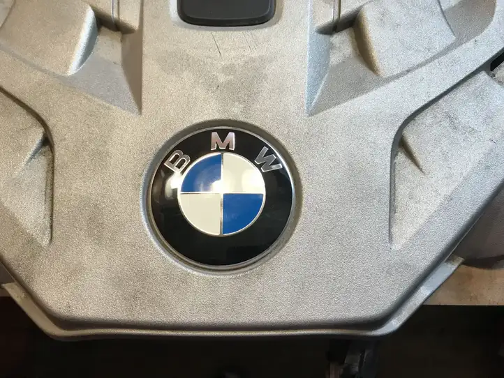 BMW 5 GT F07 (2010 - 2017) 7577456 Крышка двигателя декоративная — фото 6