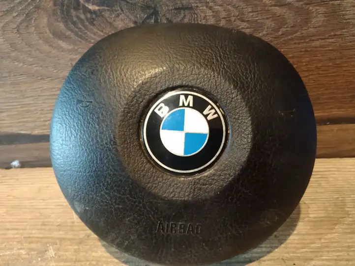 BMW 3 E46 (1998 - 2005) Подушка безопасности руля — фото 1