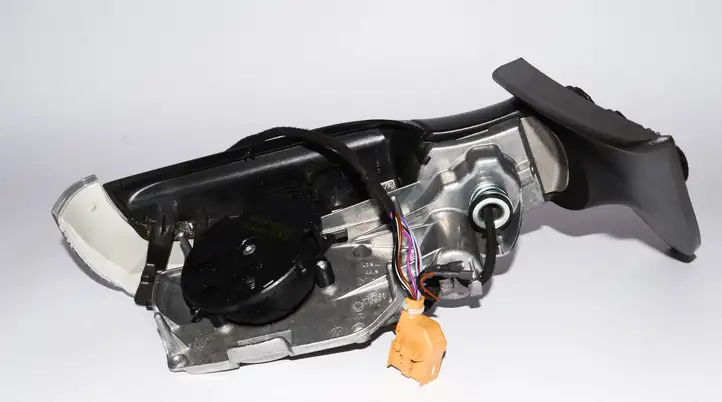 Volkswagen Touareg I (2002 - 2010) 7l6857508 Боковое зеркало с электроприводом — фото 4