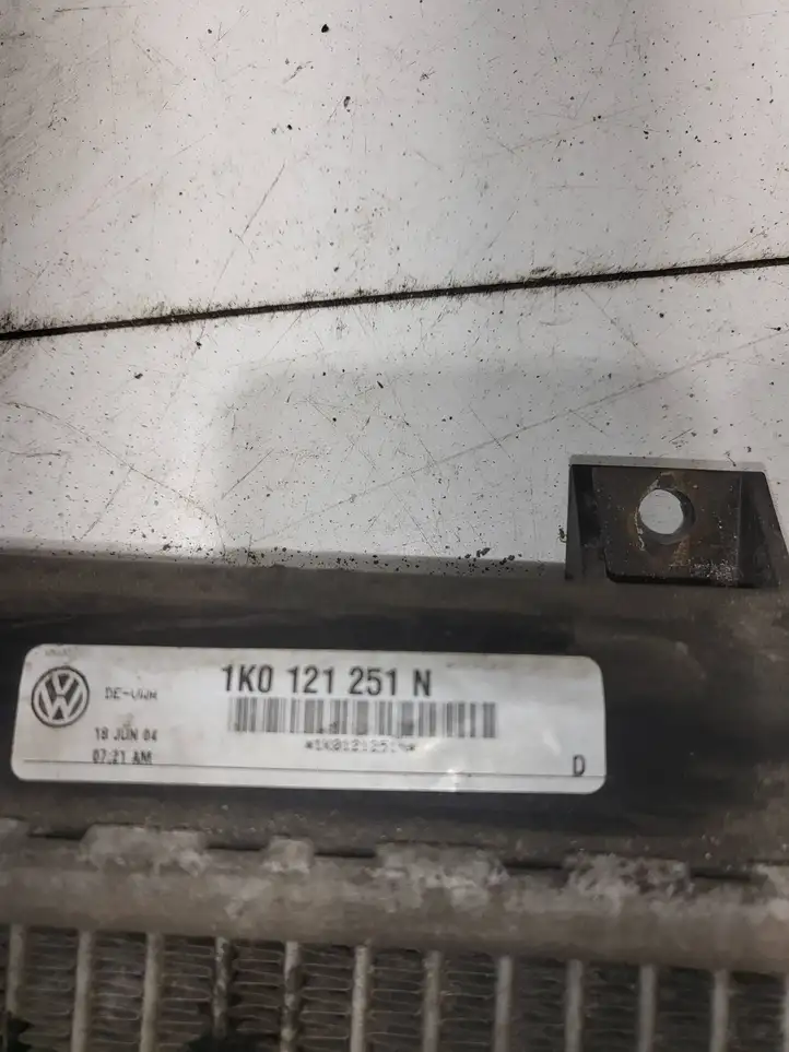 Volkswagen Golf V (2003 - 2009) 1K0121251N Радиатор охлаждающей жидкости двигателя — фото 2