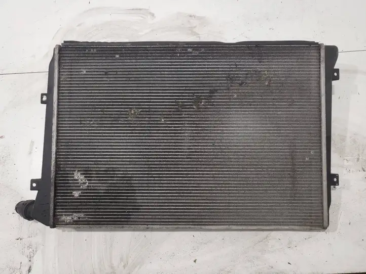 Skoda Octavia Mk2 (1Z) (2004 - 2013) 1K0121251BL Радиатор охлаждающей жидкости двигателя — фото 3