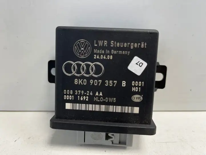 Audi A4 S4 B8 8K (2007 - 2011) 8K0907357B Блок управления светом — фото 2