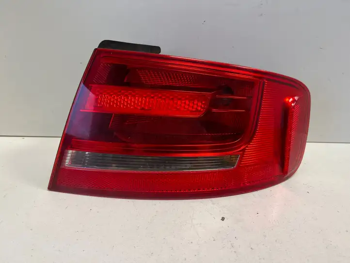 Audi A4 S4 B8 8K (2007 - 2011) 8K5945096D Задний фонарь в кузове — фото 1