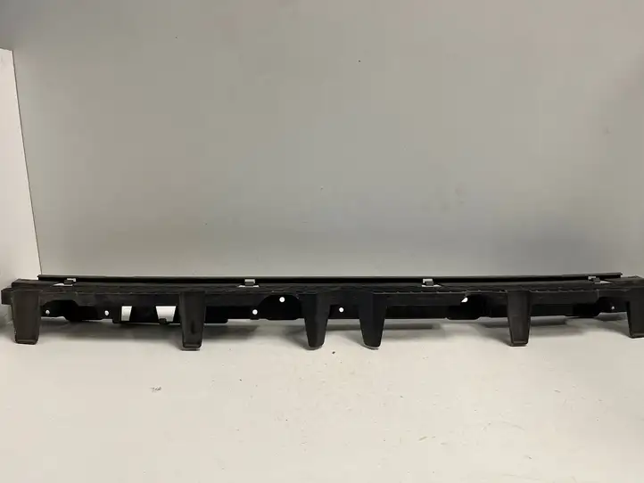 Volkswagen PASSAT B8 (2015 - ) 3G9807863 Кронштейн заднего бампера — фото 4