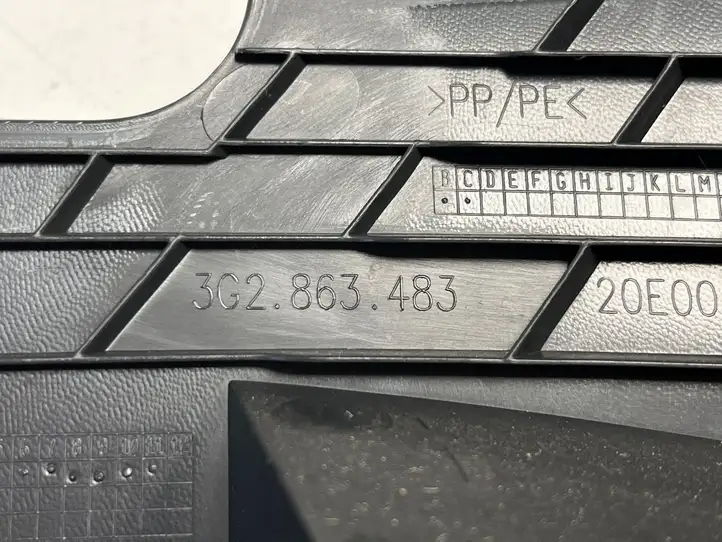 Volkswagen PASSAT B8 (2015 - ) 3G2863483 Боковая отделка ногового пространства — фото 2