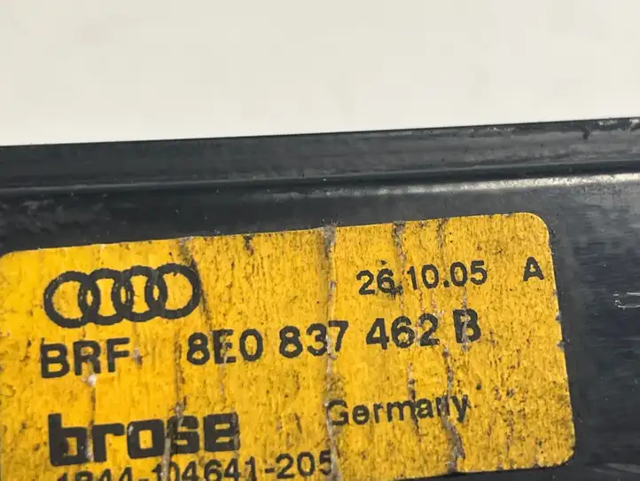 Audi A4 S4 B7 8E 8H (2004 - 2009) 8E0837462B Стеклоподъемник передней двери (без мотора) — фото 2