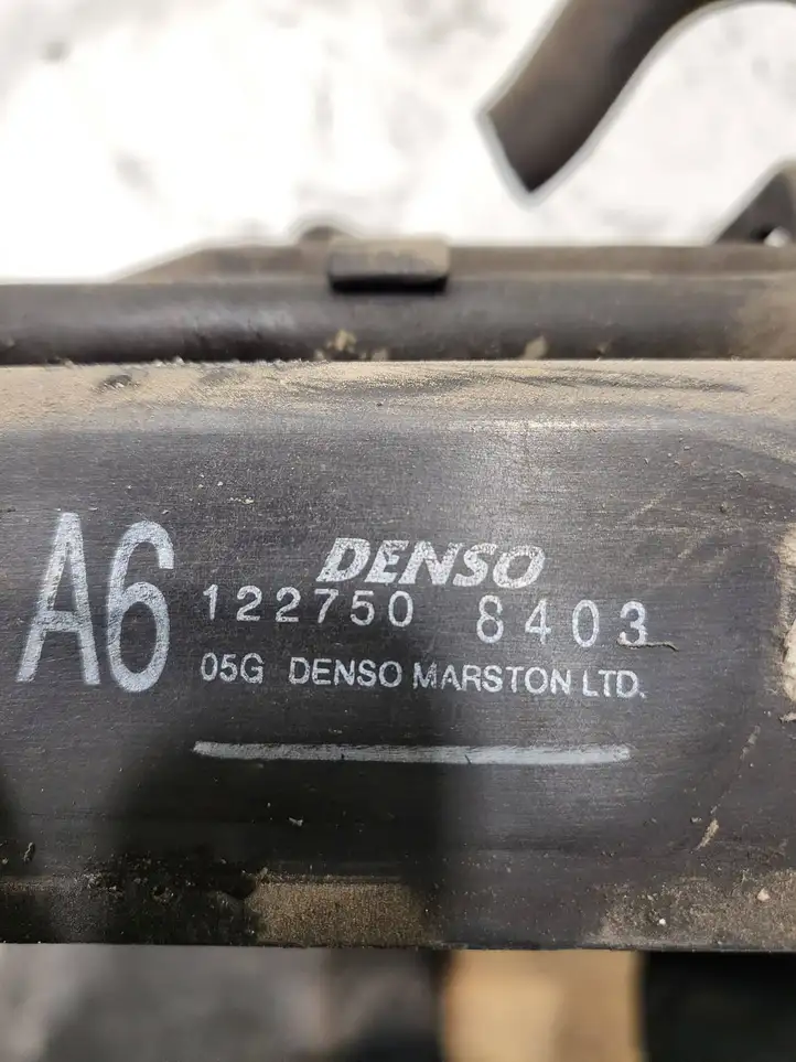 Toyota Avensis T250 (2006 - 2009) 1227508403 Дифузор радиатора — фото 2