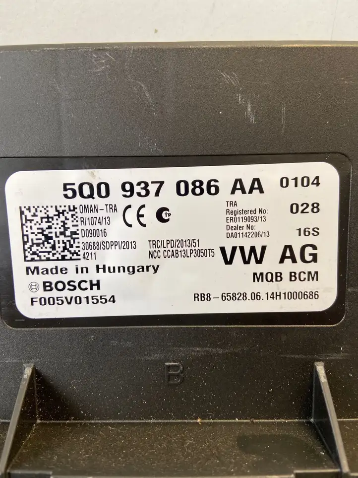 Skoda Octavia Mk3 (5E) (2013 - 2019) 5Q0937086AA Модуль комфорта — фото 2