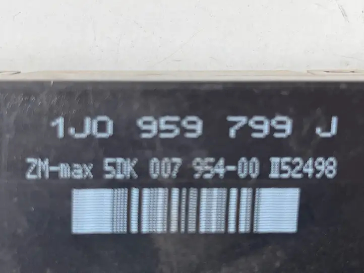 Volkswagen PASSAT B5 (1997 - 2000) 1J0959799J Модуль комфорта — фото 2