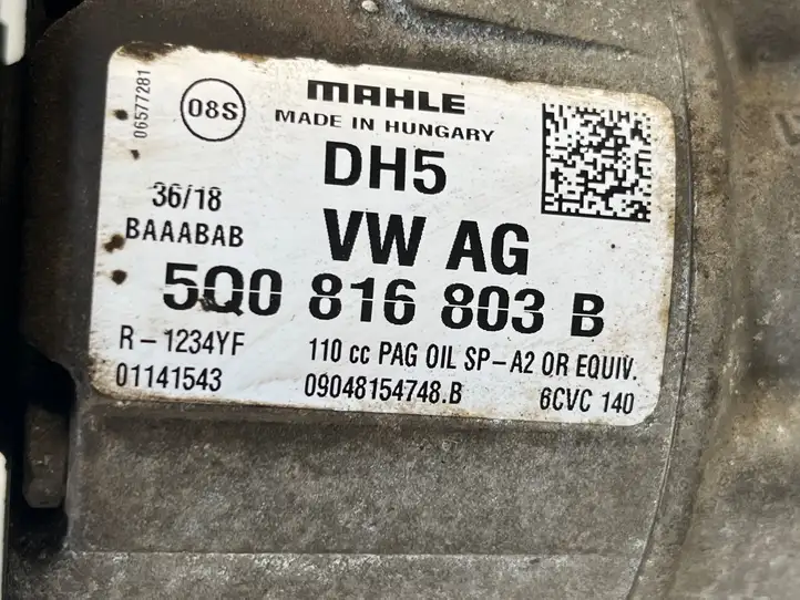 Volkswagen Golf VII (2013 - 2019) 5Q0816803B Компрессор (насос) кондиционера воздуха — фото 2