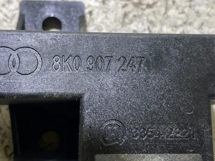 Audi A6 C7 (2011 - 2014) 8K0907247 Блок бесключевого доступа — фото 2