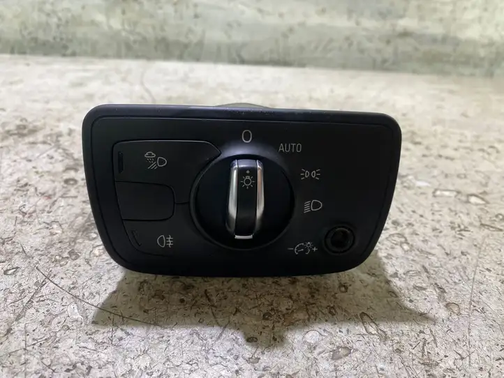 Audi A6 C7 (2011 - 2014) 4G0941531BE Включатель фонарей — фото 1
