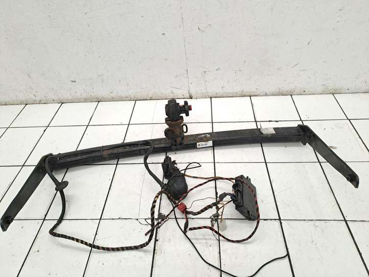 Volkswagen Passat CC (2008 - 2012)  321546600001 Комплект крюка