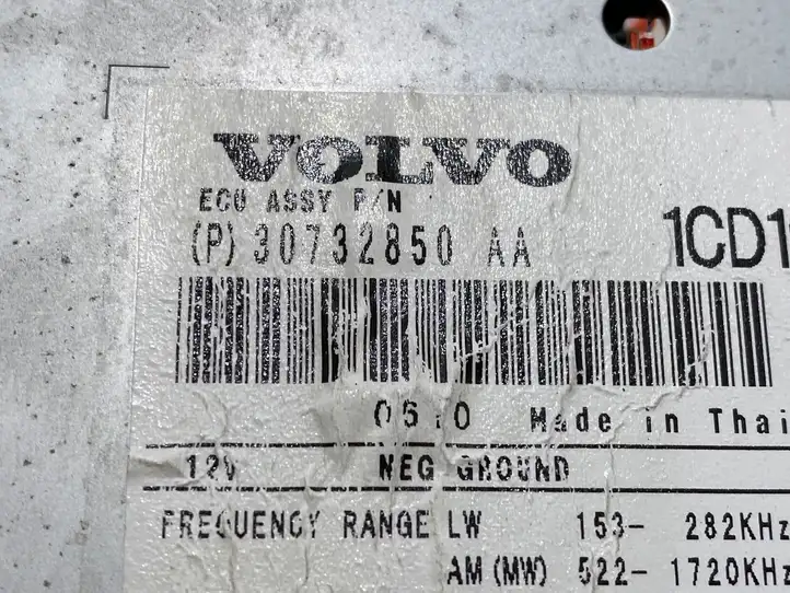 Volvo V50 (2004 - 2008) 30732850A Магнитола / мультимедийная система — фото 2