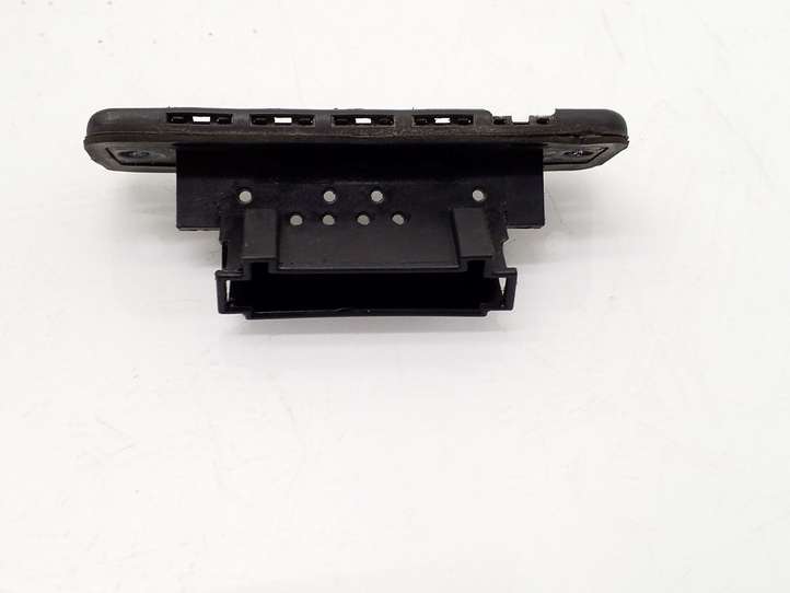 Mercedes-Benz Vito Viano W639 (2003 - 2010)  6398200011 Контактное соединение дверей