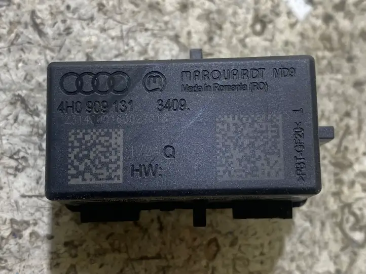 Audi A6 C7 (2011 - 2014) 4H0909131 Блок бесключевого доступа — фото 2