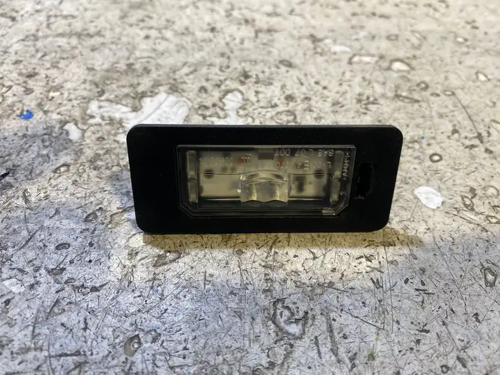 BMW 3 F30 F35 F31 (2012 - 2018) 7193293 Подсветка номера — фото 1