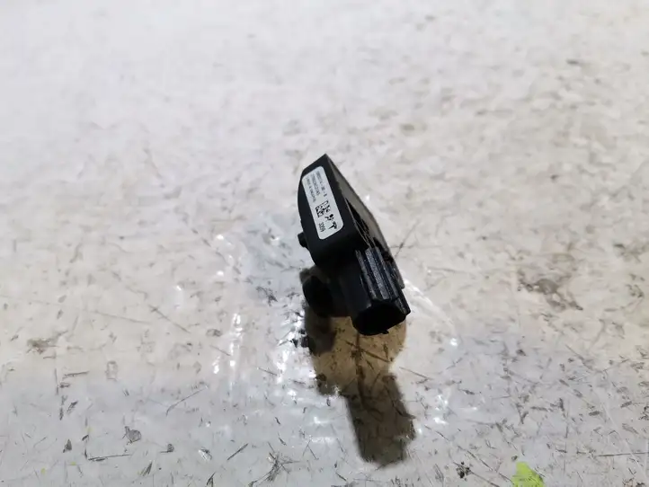 Tesla Model S (2012 - 2016) 100527400B Датчик удара SRS — фото 1
