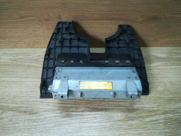 Toyota Corolla Verso AR10 (2004 - 2009)  739970F020 Подушка безопастности колен
