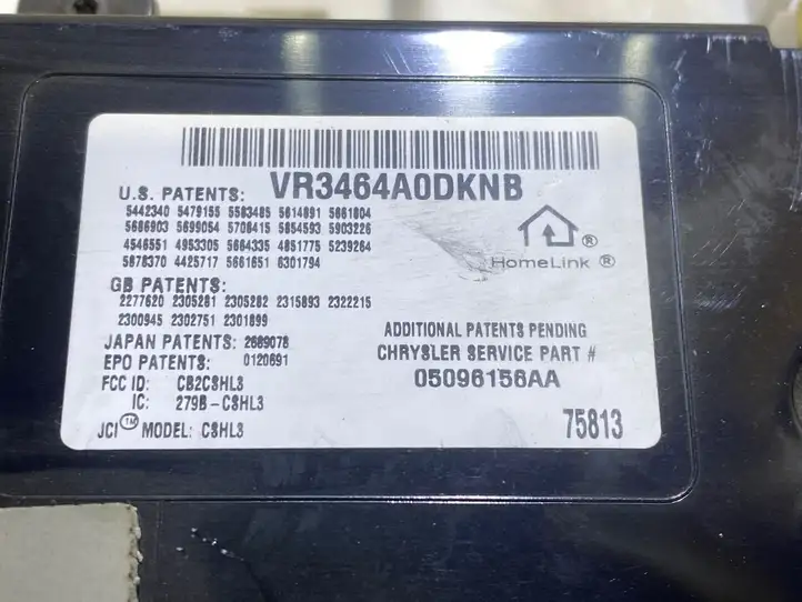 Chrysler Pacifica (2003 - 2008) 05096156AA Включатель раздвижной крыши — фото 2