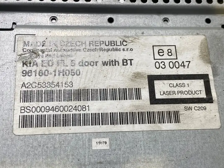 Kia Ceed (2010 - 2012) 961601H050 Магнитола / мультимедийная система — фото 2