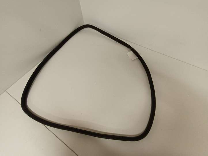 BMW 1 F20 F21 (2011 - 2019)  5172724083408 Уплотнительная резина на задних дверях