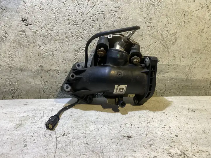 BMW 3 F30 F35 F31 (2012 - 2018) 12112617301 Кронштейн охладителя EGR — фото 1