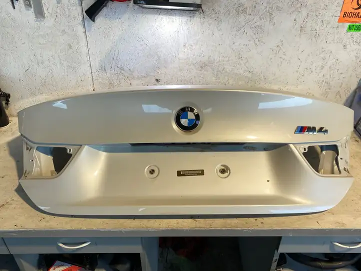 BMW M4 F82 F83 (2014 - 2020) Крышка багажника — фото 1