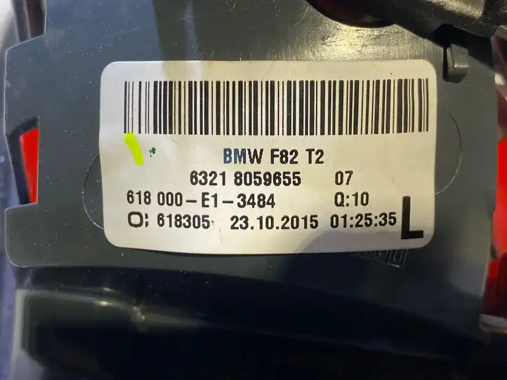 BMW M4 F82 F83 (2014 - 2020) 63218059655 Задний фонарь в крышке багажника — фото 2
