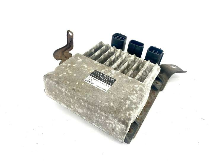 Toyota Corolla Verso AR10 (2004 - 2009)  8987120070 Блок управления топливных форсунок