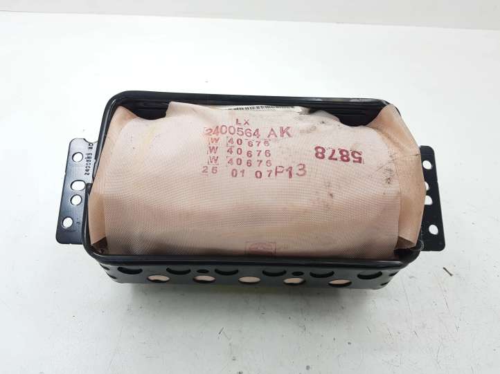 Chrysler 300C (2005 - 2011)  P04649118AH Подушка безопастности пассажира