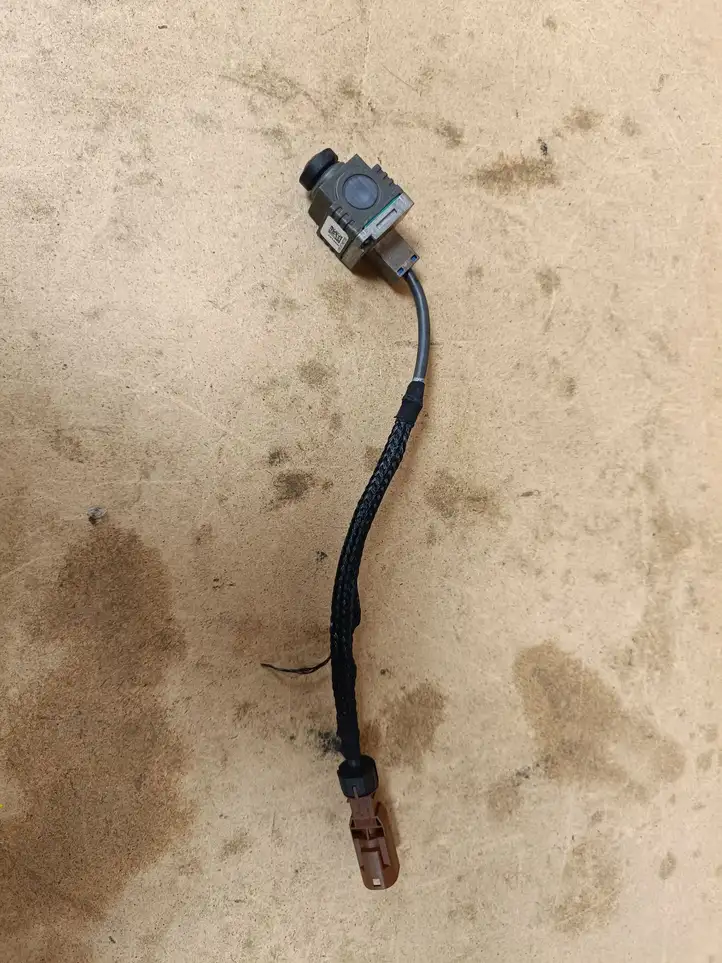 Mercedes-Benz C W205 (2014 - 2021)  A0009050906 Видеокамера заднего вида в бампере