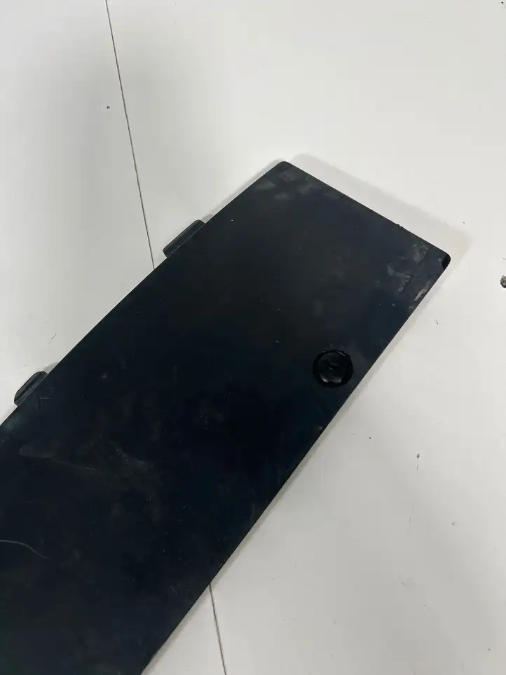 Tesla Model 3 (2017 - 2023) 146015600A Накладка на задний бампер — фото 4
