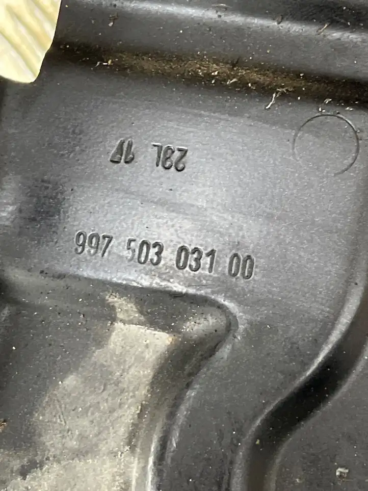 Porsche 911 997 (2004 - 2013) 99750303100 Переднее крыло — фото 2