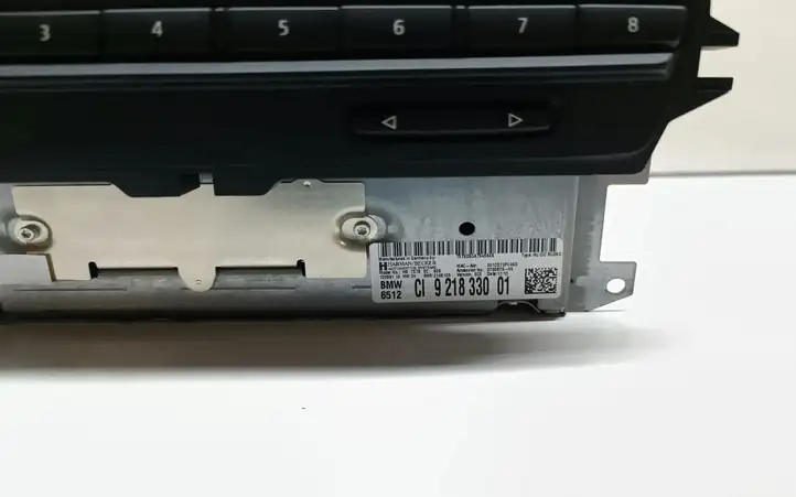 BMW 3 E90 E91 (2005 - 2012) 9218330 Магнитола / мультимедийная система — фото 2