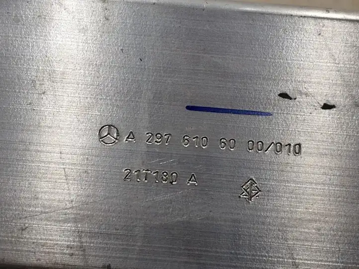 Mercedes-Benz EQS V297 (2021 - ) A2976106000 Усилитель заднего бампера — фото 3