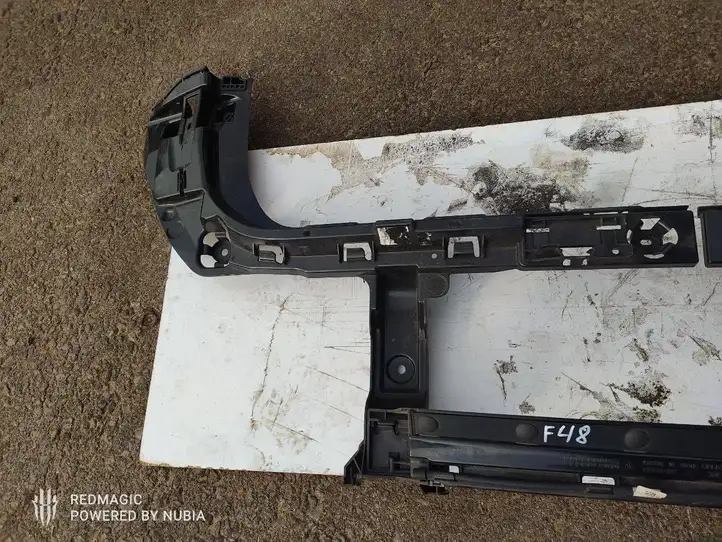 BMW X1 F48 F49 (2015 - 2022) 7378532 Кронштейн заднего бампера — фото 5